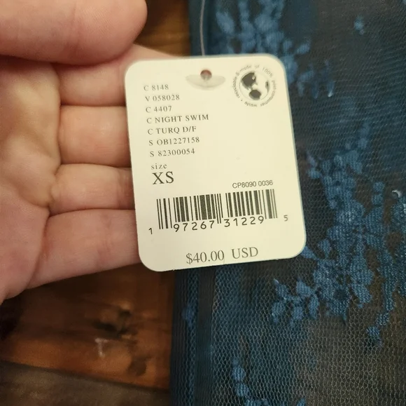 NWT XS Lady Lux Layering Top - Picture 5 of 6